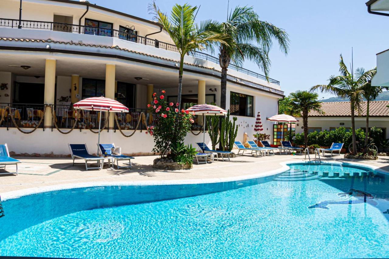 Hotel L'Ancora Capo Vaticano Εξωτερικό φωτογραφία