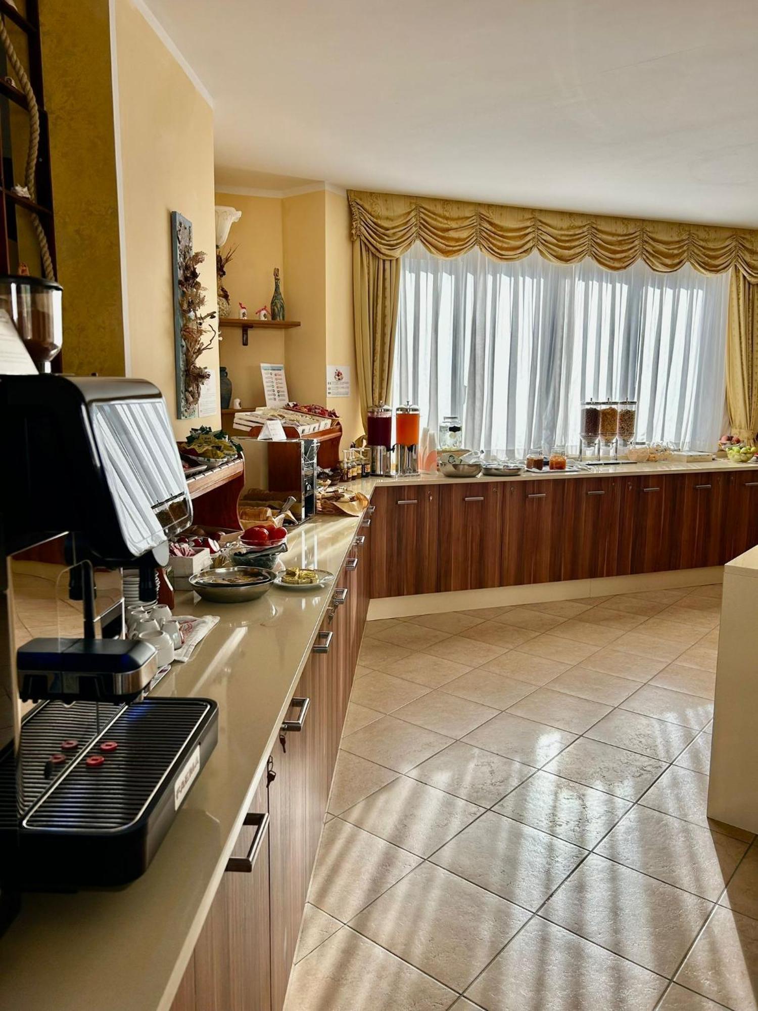 Hotel L'Ancora Capo Vaticano Εξωτερικό φωτογραφία