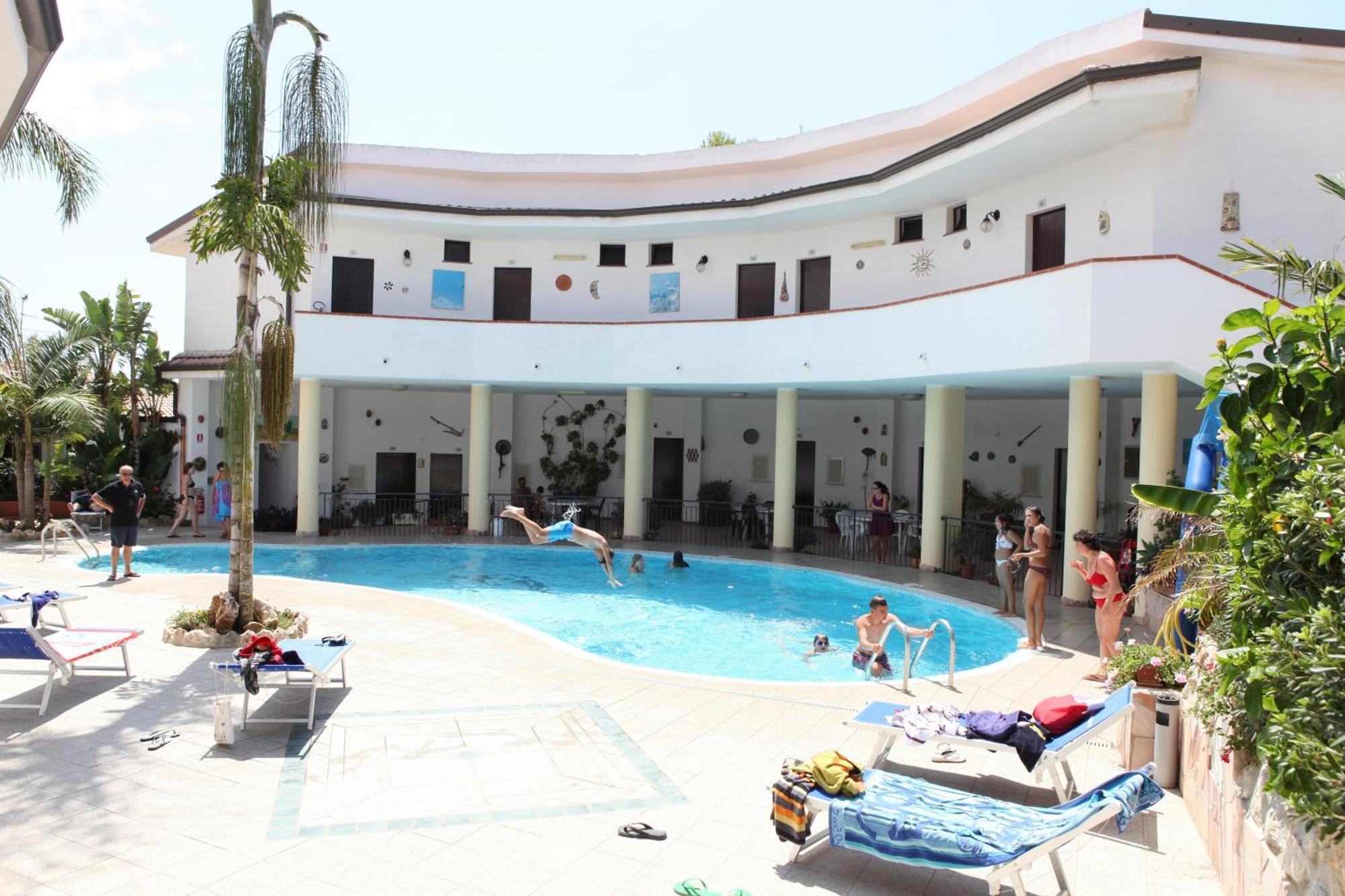 Hotel L'Ancora Capo Vaticano Εξωτερικό φωτογραφία