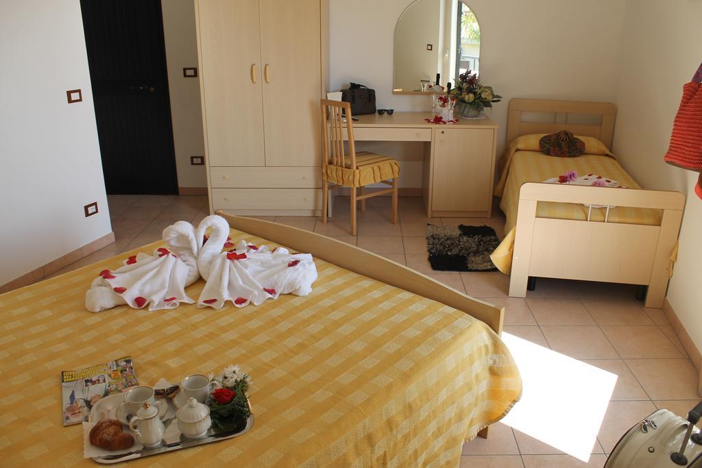 Hotel L'Ancora Capo Vaticano Εξωτερικό φωτογραφία